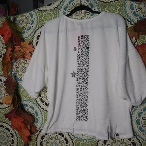 1880 Size XL Signature Studio Upcycled Distressed Frayed Cozy  Sweater